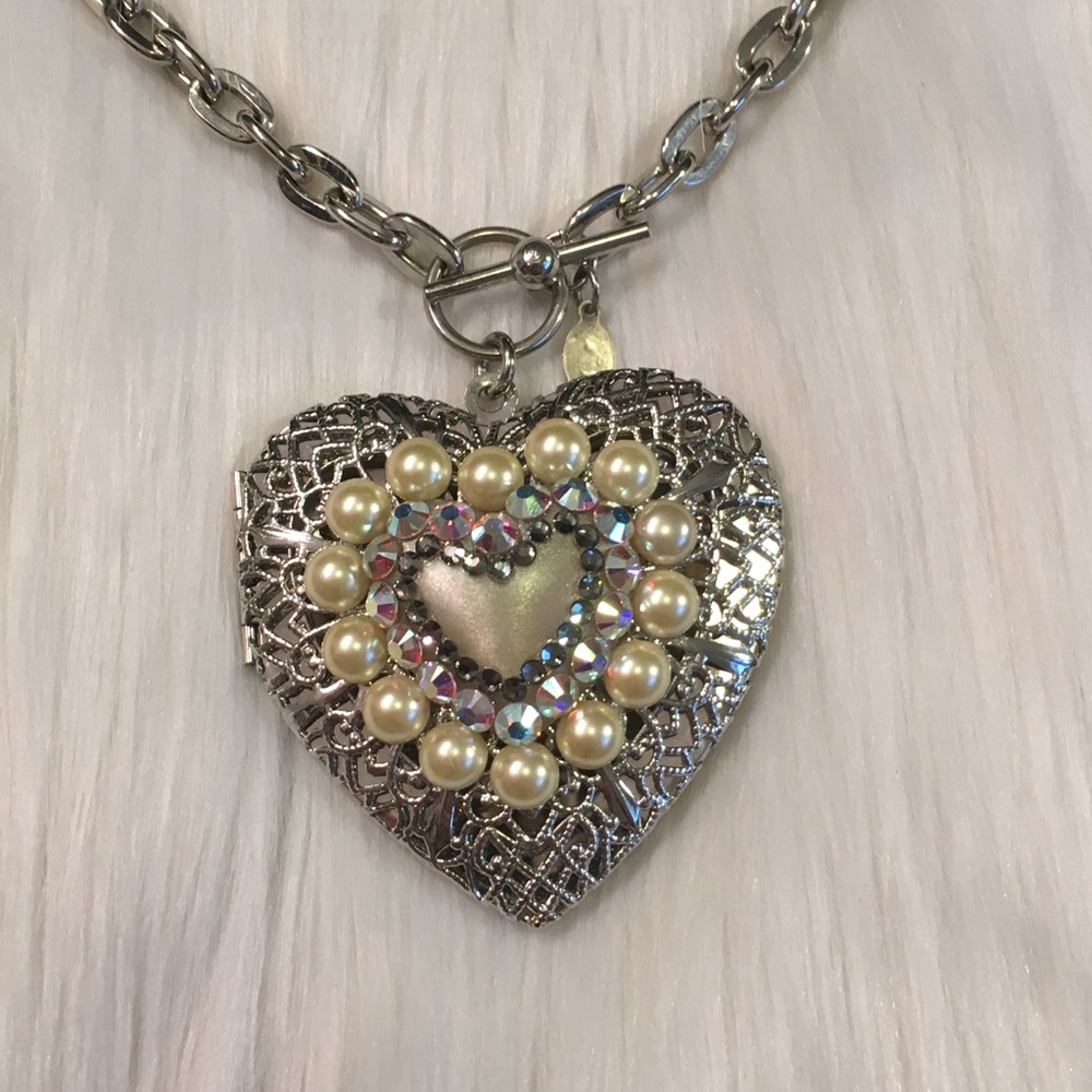 Tarina Tarantino Pearl and Swarovski Heart Locket
